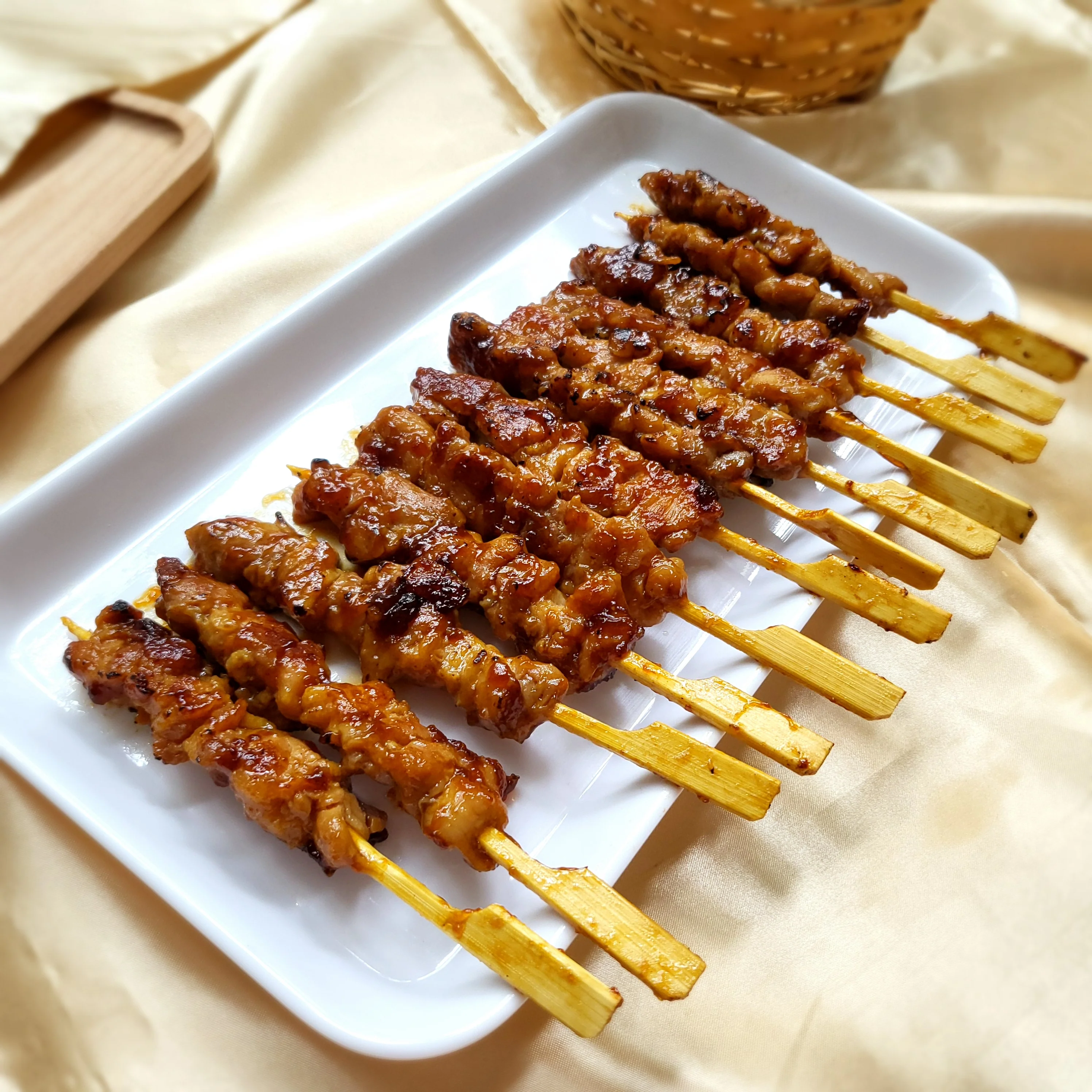 Yakitori Charcoal Grilled Chicken (10 sticks) 炭烤鸡肉串烧